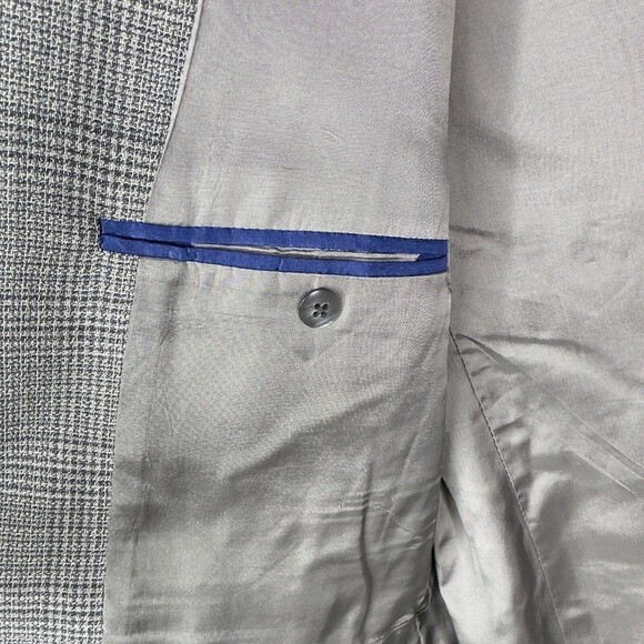Men’s 46R Wool Blazer Grey Plaid Sport Coat Classic Fit Made in Canada - Picture 11 of 15